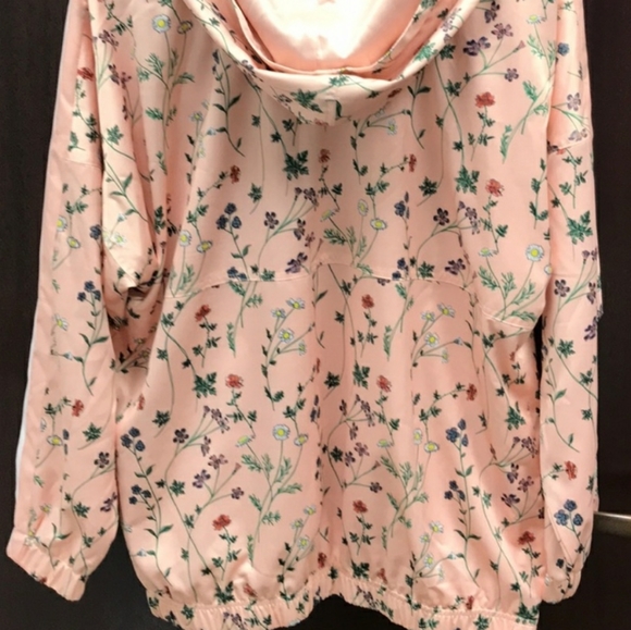 ADIDAS  Floral Jacket - Picture 6 of 7